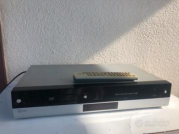 Videoregistratore combinato VHS/DVD LG