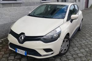 clio van diesel  4 posti