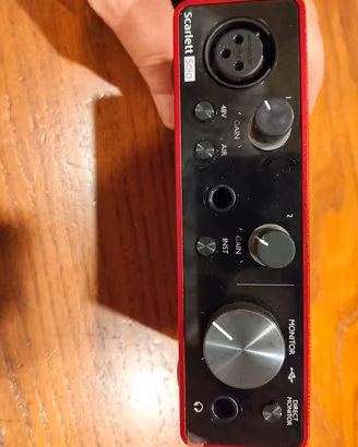 Focusrite SOLO