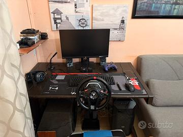 Pc da gaming con periferiche varie
