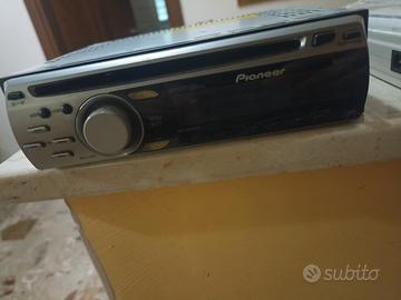 radio per macchina 