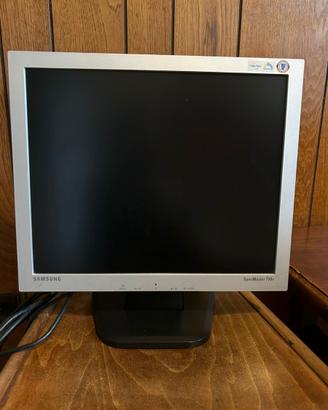 Monitor Samsung SyncMaster 710v