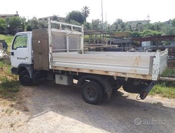 NISSAN CABSTAR 2001 cassone ribaltabile trilateral