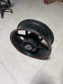 Cerchio posteriore kawasaki z750