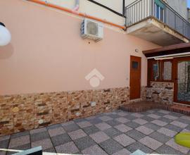 CASA SEMINDIPENDENTE A MILAZZO