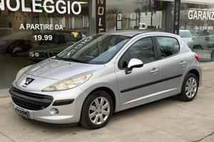 Peugeot 207 1.4 8V 88cv 5p.- Neopatentati- Garanzi