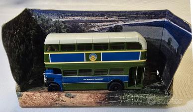007 James Bond Corgi Leyland R.T. DoubleDecker Bus