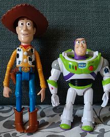 Toy Story Woody e Buzz Lightyear parlanti in 