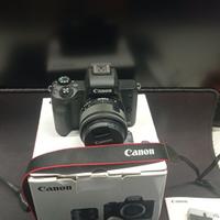 canon m50 in condizioni perfette e vari accessori