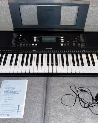Yamaha PSR-E373 Tastiera Portatile 61 tasti