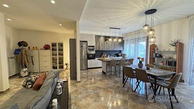 Rif.4091L| appartamento quadrilocale