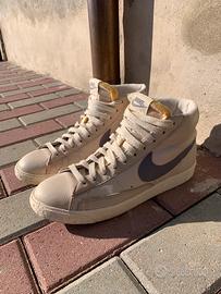 Nike blazer bianco taglia 43 in pelle alte