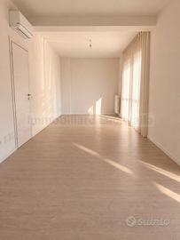 trilocale completamente ristrutturato con box