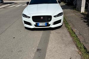 Jaguar XE 2.0 Turbo 240 CV aut. R-Sport