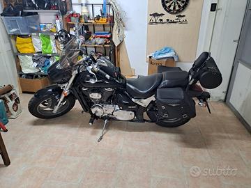 Suzuki VL Intruder M800
