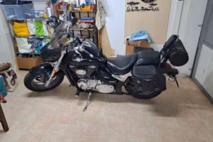 Suzuki VL Intruder M800