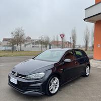 Volkswagen Golf 7.5 GTD 2.0 TDI 184 cavalli
