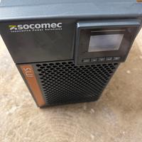 UPS 2KW Gruppo di continuità