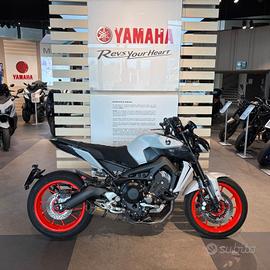 YAMAHA MT-09 (2019)