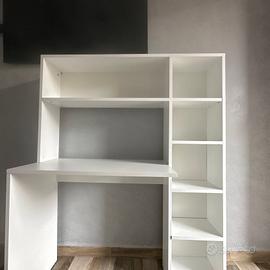 Scrivania con libreria integrata bianca