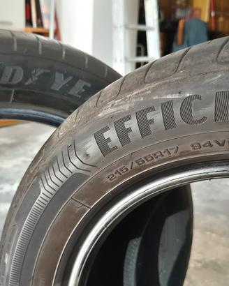 4 gomme estive goodyear 215/55 r17 94V