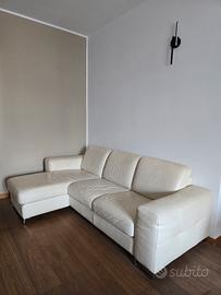 Divano in Pelle 230x150cm (lato chaise longue)