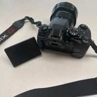 Panasonic Lumix G80 con obbiettivo leica