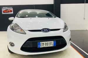 FORD FIESTA 1.4 TDCI ADATTA X NEOPATENTATI