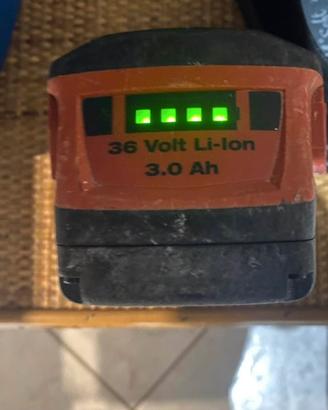 Batteria Hilti 36 v 3.0 Ah