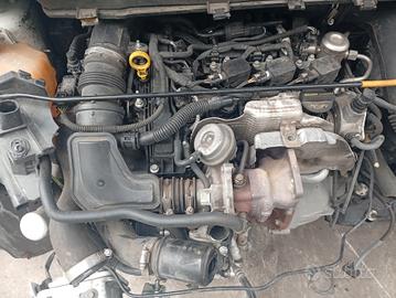 Motore SFJB Ford B max 998 benzina- 74 kW - anno 2