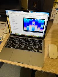 MacBook Air M2 13.6"  8Gb - 256Gb Grigio siderale