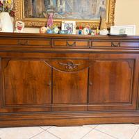Credenza in legno massello stile classico