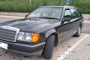 MERCEDES 200 TE 1992