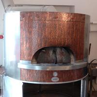 FORNO A LEGNA PIZZA AMBROGI