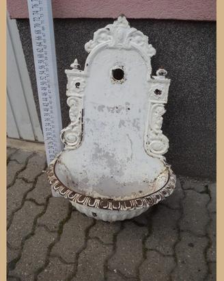Fontanina depoca da parete