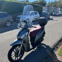 Kymco People 125i