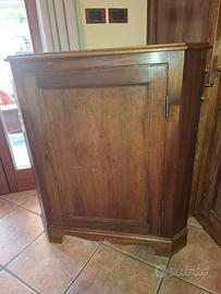 angoliera in legno di noce