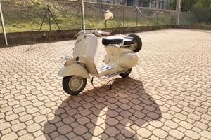 Vespa 125 faro basso