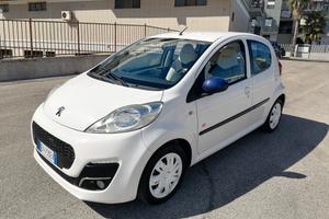 Peugeot 107 1.0 68CV 5p. Superga *SOLO 80.000 KM* 