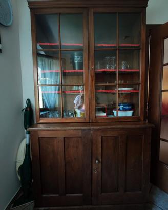 Credenza a due pezzi 
