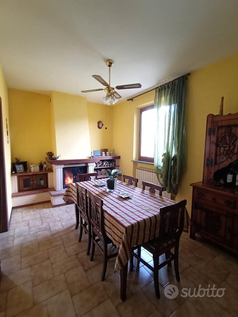 House in Arcevia, Ancona - Vista 4
