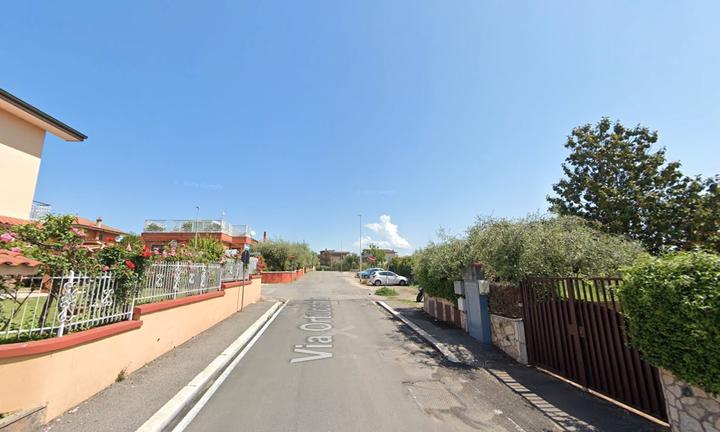 TIBURTINA/CASE ROSSE TRILOCALE Con BALCONE