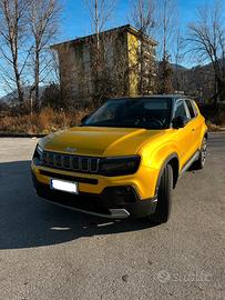 JEEP AVENGER e-Hybrid SUMMIT SUN VOLCANO 2025