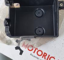 Vano batteria nuovo Yamaha xj 550