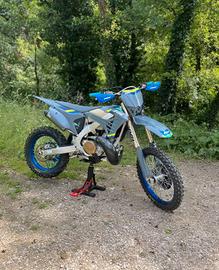 TM EN 300 2T CORSE 2026