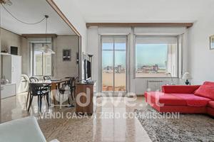 Appartamento di 144 m² con più di 5 locali e posto