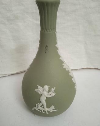 Vaso Wedgwood Jasperware 1968  "Amore con coppa"