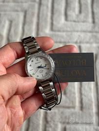 Bulova Swaroski Lady Quartz NOS 33mm