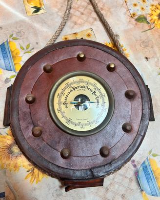 Vintage barometro meccanico no liquido