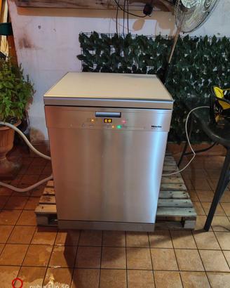Lavastoviglie Rigenerata Miele Modello Jubilee SC